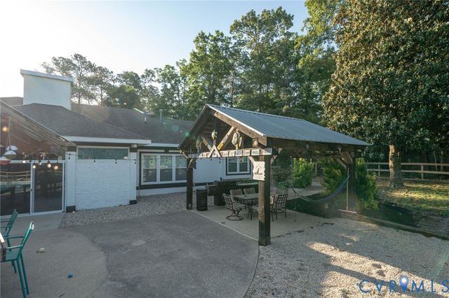 12700 Coalboro Rd, Chesterfield, VA 23838