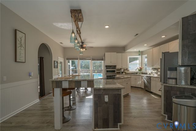 12700 Coalboro Rd, Chesterfield, VA 23838