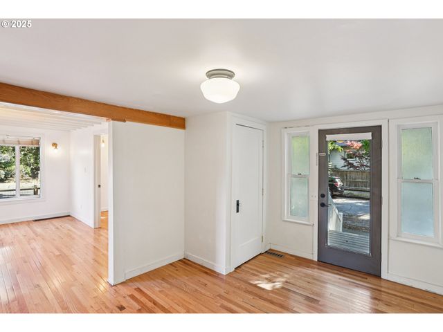 1309 Se 40TH Ave, Portland, OR 97214