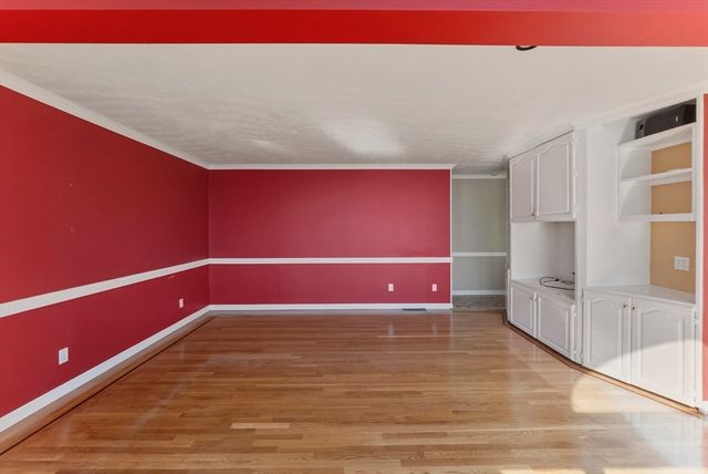 265 Manomet Point Rd, Plymouth, MA 02360