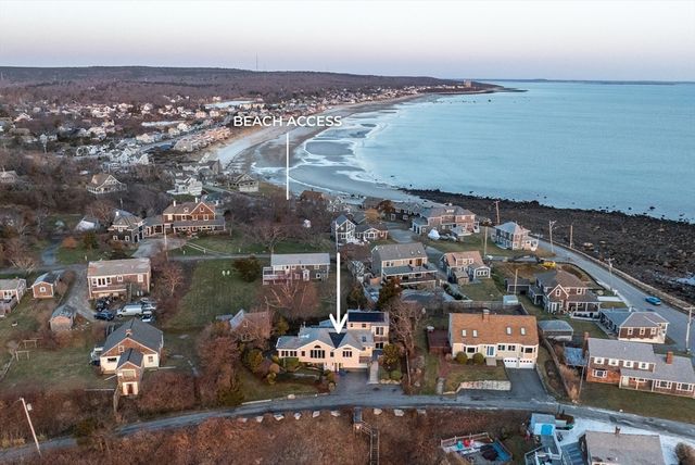 265 Manomet Point Rd, Plymouth, MA 02360