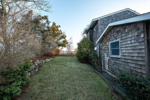 265 Manomet Point Rd, Plymouth, MA 02360