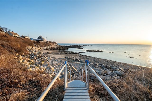 265 Manomet Point Rd, Plymouth, MA 02360