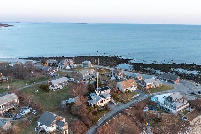 265 Manomet Point Rd, Plymouth, MA 02360