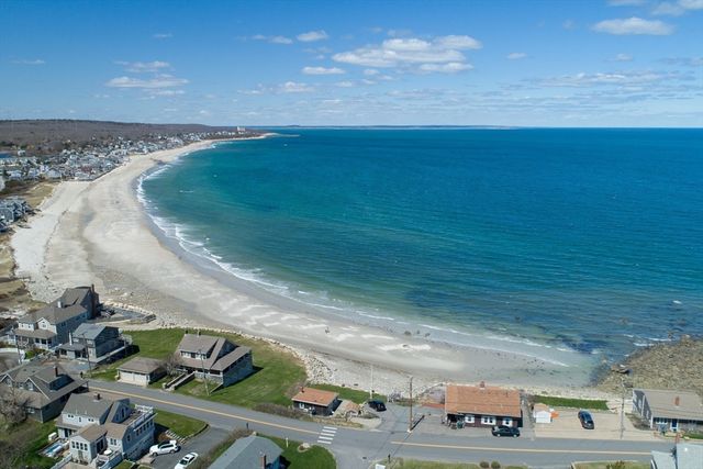 265 Manomet Point Rd, Plymouth, MA 02360