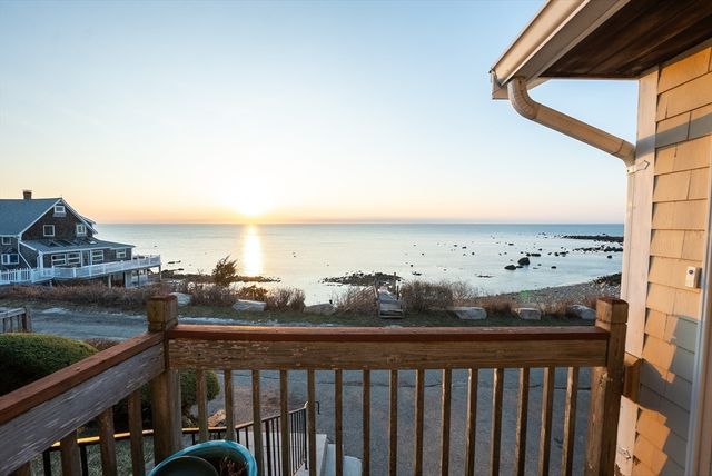 265 Manomet Point Rd, Plymouth, MA 02360