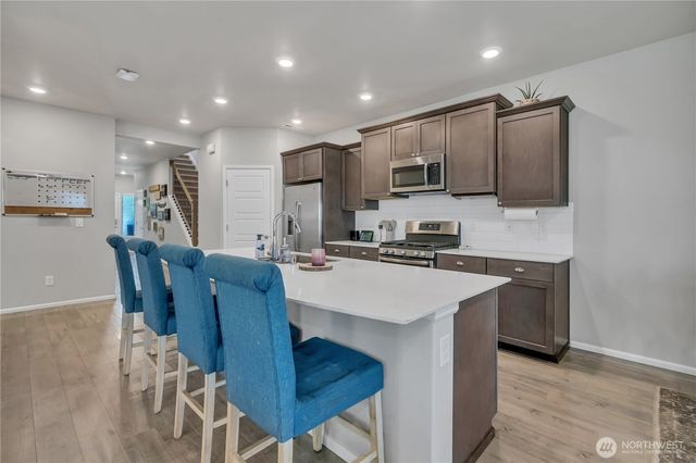 33161 Glacier Avenue SE, Black Diamond, WA 98010