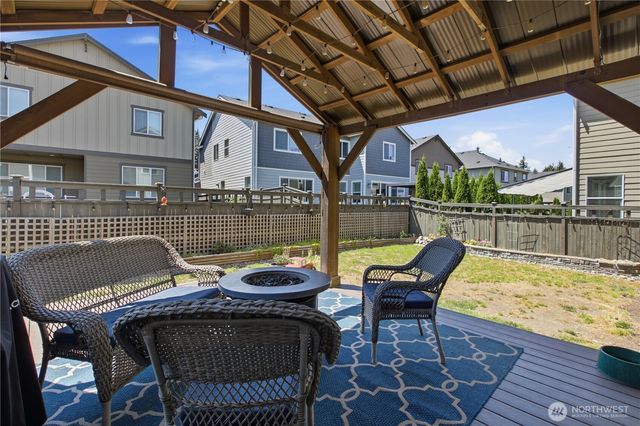 33161 Glacier Avenue SE, Black Diamond, WA 98010