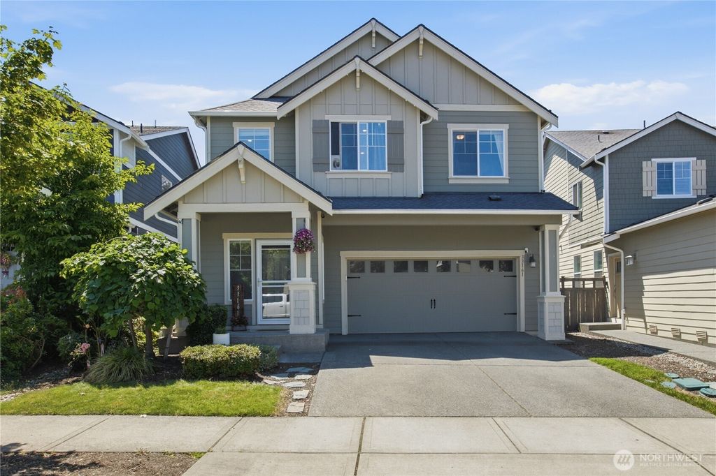 33161 Glacier Avenue SE, Black Diamond, WA 98010