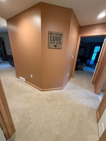 5085 COVENTRY Drive, Erie, PA 16506
