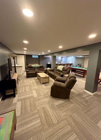 5085 COVENTRY Drive, Erie, PA 16506