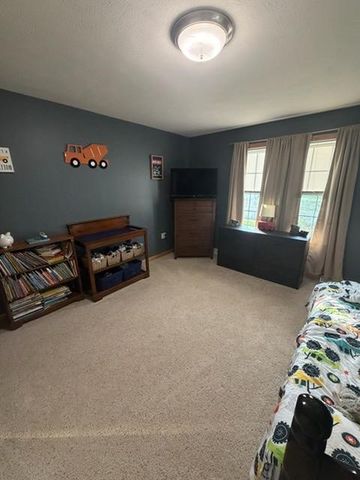 5085 COVENTRY Drive, Erie, PA 16506