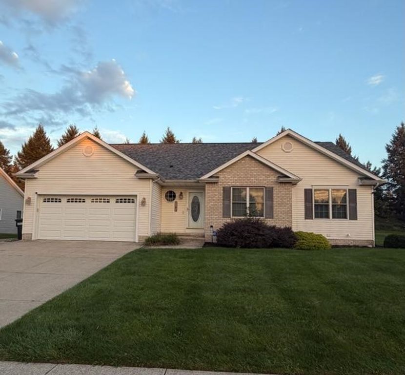 5085 COVENTRY Drive, Erie, PA 16506