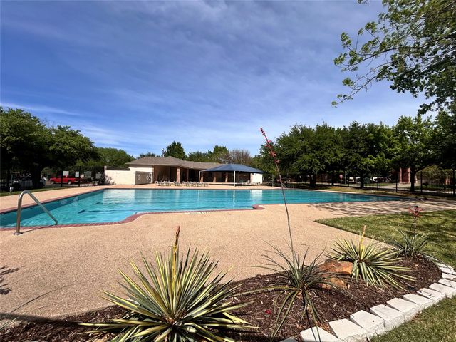 13233 Padre Avenue, Fort Worth, TX 76244