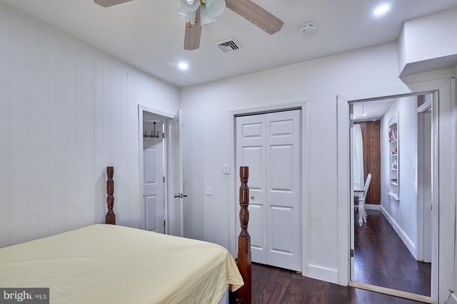 127 ANGELICA ST, Reading, PA 19611