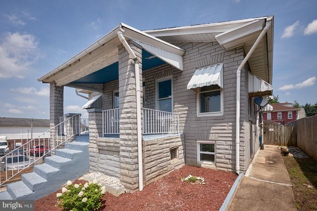 127 ANGELICA ST, Reading, PA 19611