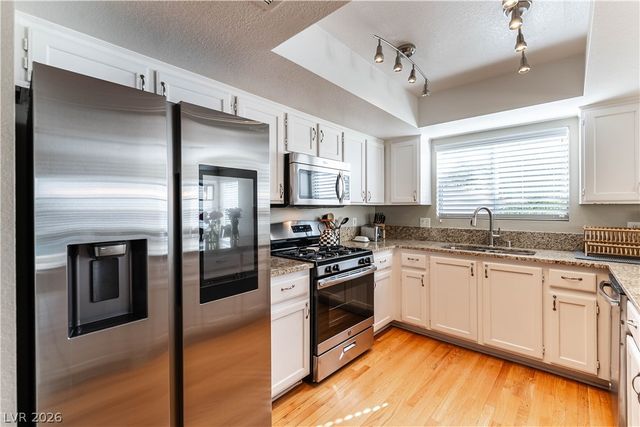 1225 Triumph Court, Las Vegas, NV 89117