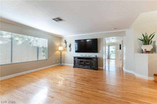 1225 Triumph Court, Las Vegas, NV 89117