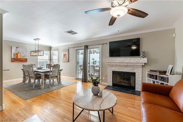 1225 Triumph Court, Las Vegas, NV 89117