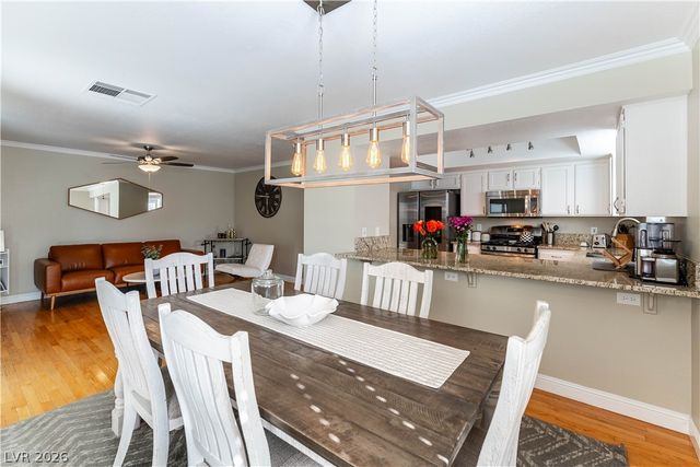 1225 Triumph Court, Las Vegas, NV 89117