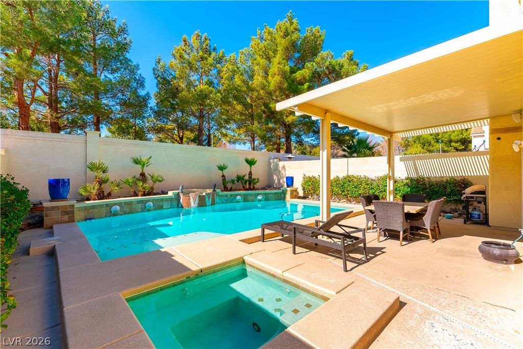 1225 Triumph Court, Las Vegas, NV 89117