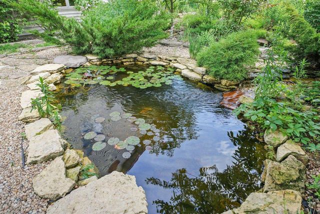 W5430 Windmill Ridge Road, New Glarus, WI 53574