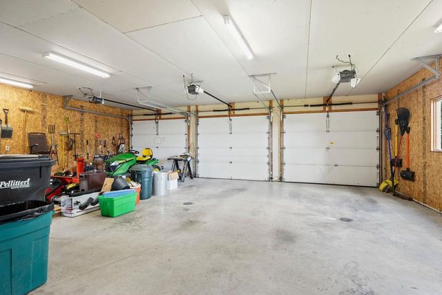 W5430 Windmill Ridge Road, New Glarus, WI 53574