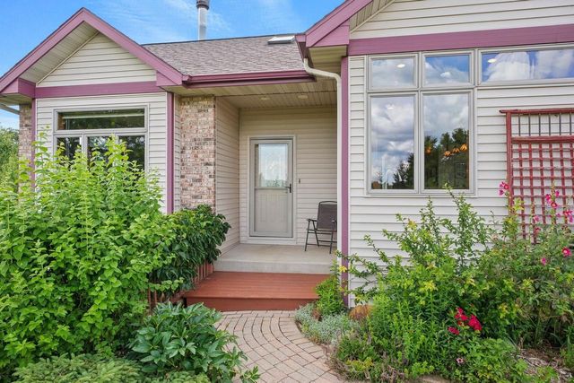 W5430 Windmill Ridge Road, New Glarus, WI 53574