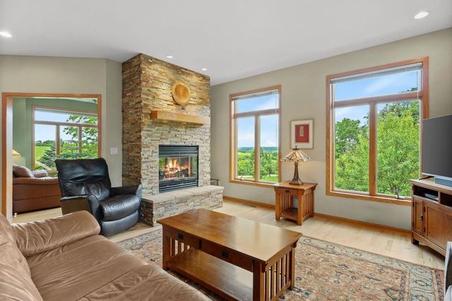 W5430 Windmill Ridge Road, New Glarus, WI 53574