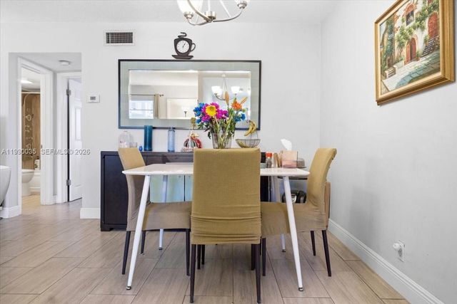 581 Blue Heron Dr 205-B, Hallandale Beach, FL 33009