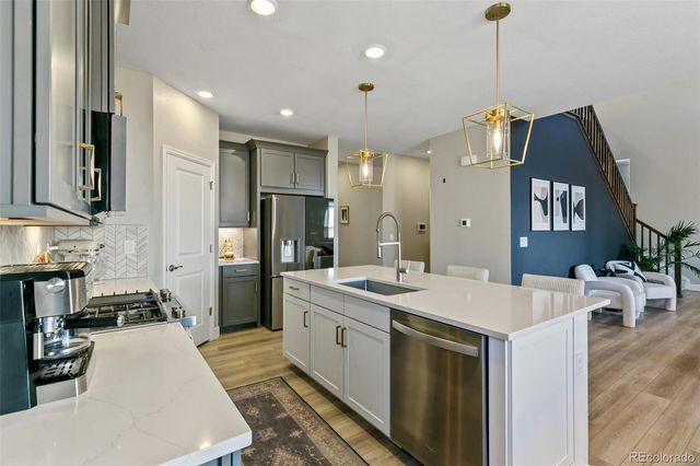 3885 Red Valley Circle, Castle Rock, CO 80104