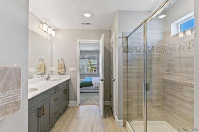 3885 Red Valley Circle, Castle Rock, CO 80104