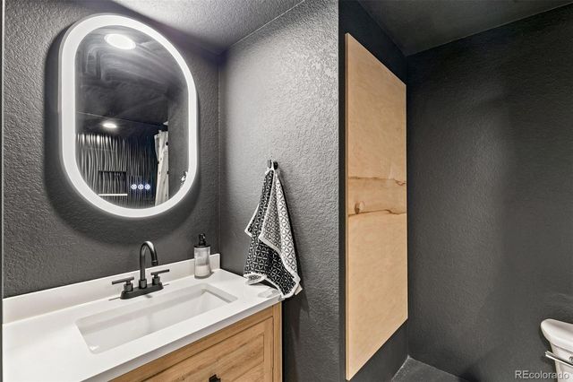 3885 Red Valley Circle, Castle Rock, CO 80104