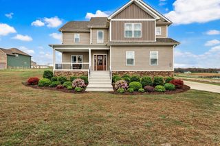 4032 Chapel Hill Rd, Clarksville, TN 37040