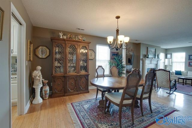 5111 Frankford Drive, Owens Cross Roads, AL 35763