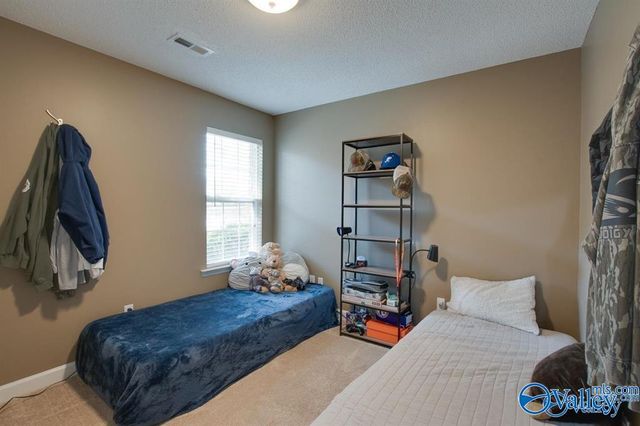 5111 Frankford Drive, Owens Cross Roads, AL 35763
