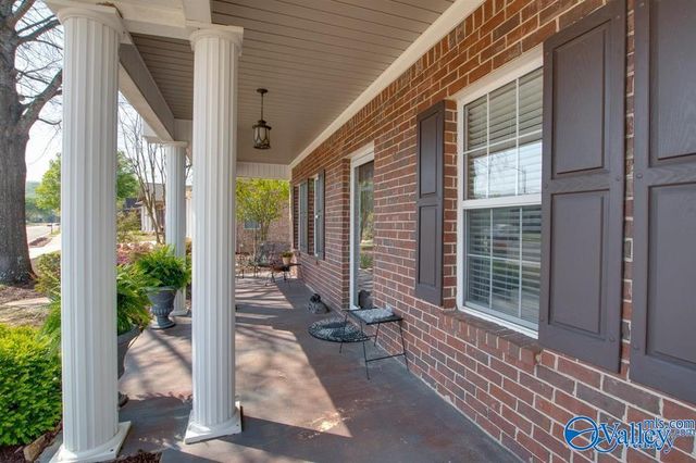 5111 Frankford Drive, Owens Cross Roads, AL 35763