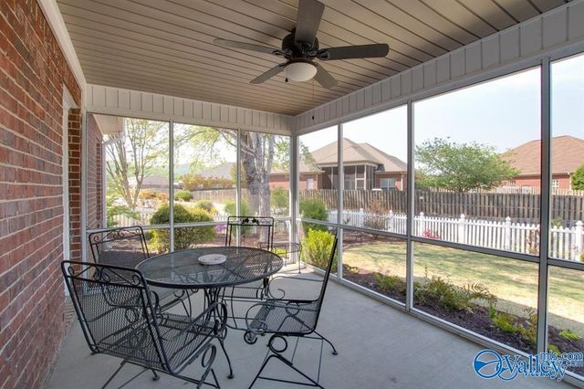 5111 Frankford Drive, Owens Cross Roads, AL 35763