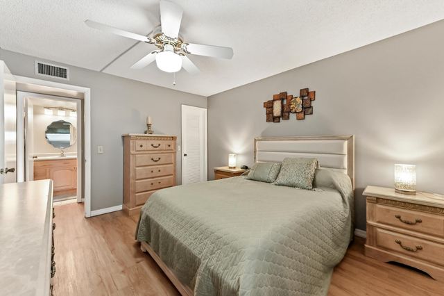 302 Capri G, Delray Beach, FL 33484