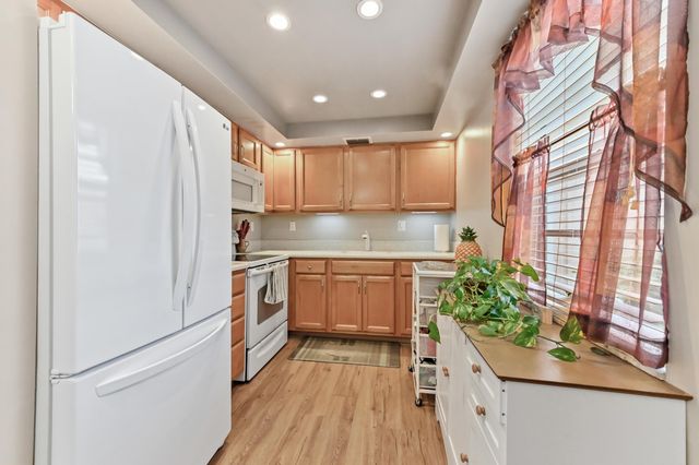 302 Capri G, Delray Beach, FL 33484