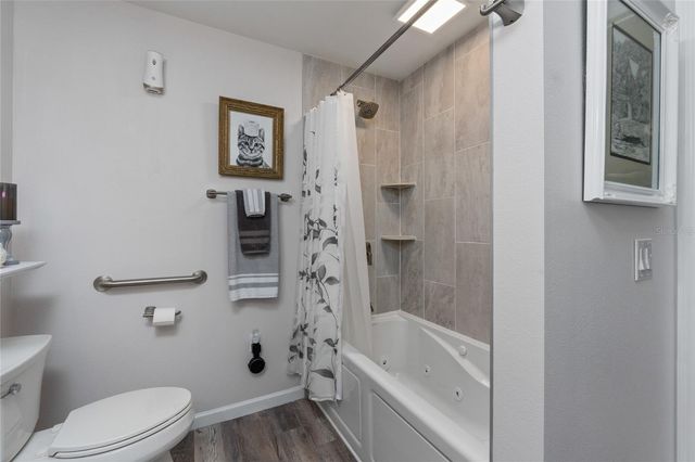 297 LAKEVIEW DRIVE, Tarpon Springs, FL 34689