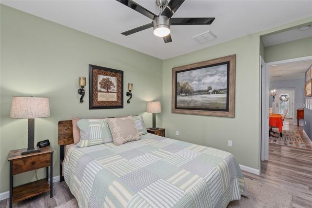 297 LAKEVIEW DRIVE, Tarpon Springs, FL 34689