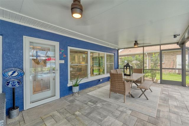 297 LAKEVIEW DRIVE, Tarpon Springs, FL 34689