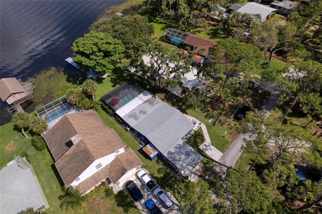 297 LAKEVIEW DRIVE, Tarpon Springs, FL 34689
