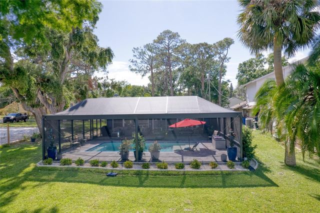 297 LAKEVIEW DRIVE, Tarpon Springs, FL 34689