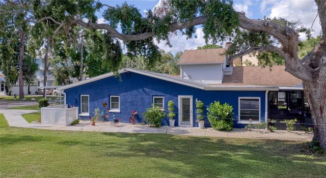 297 LAKEVIEW DRIVE, Tarpon Springs, FL 34689