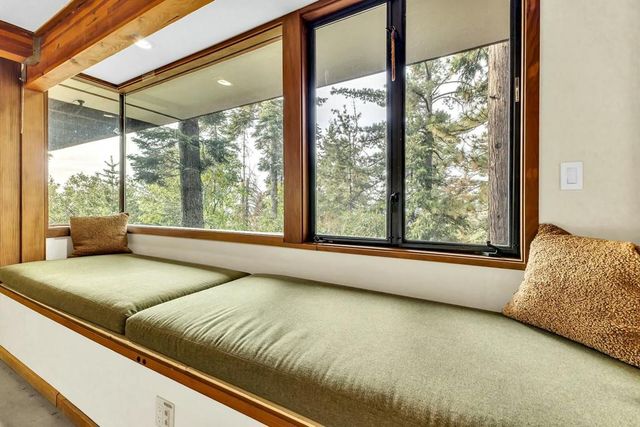 25281 Deer Path Road, Idyllwild, CA 92549