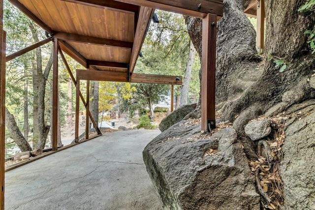 25281 Deer Path Road, Idyllwild, CA 92549