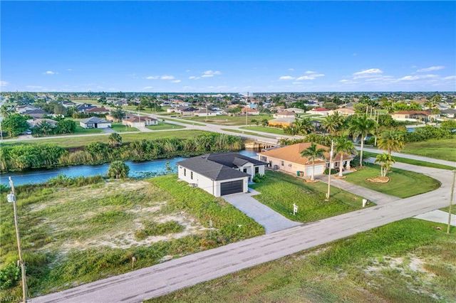 1607 NW 17th ST, Cape Coral, FL 33993