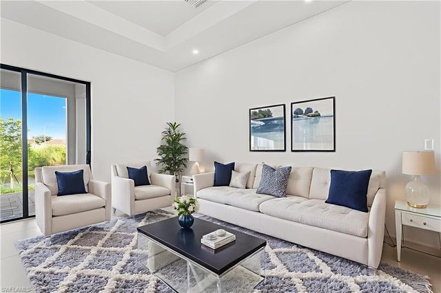 1607 NW 17th ST, Cape Coral, FL 33993